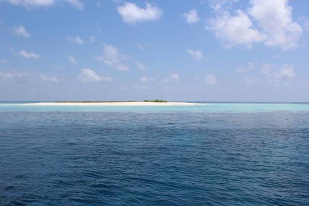 Local Island Inn Hangnaameedhoo Exterior photo